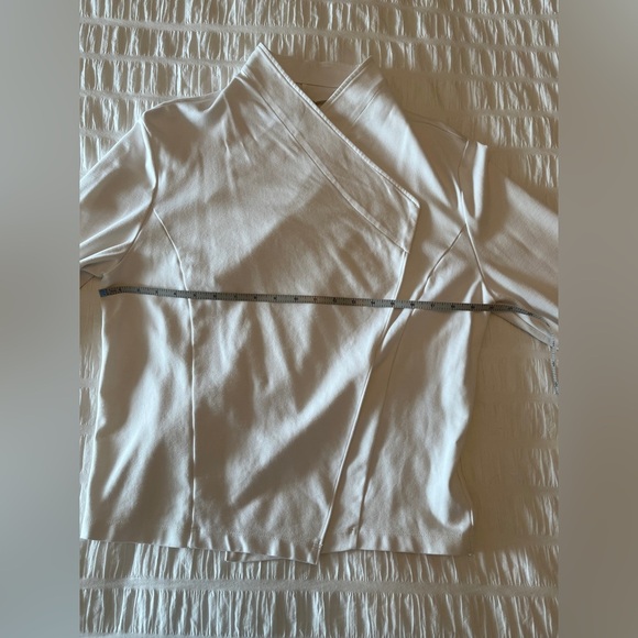 CHICO’S Open Front Waterfall Collar White Jacket Blazer Elastic Back Detail - Picture 11 of 15